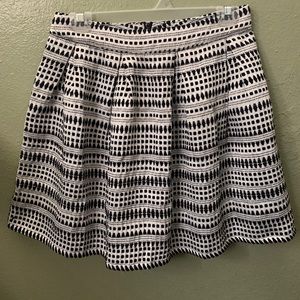 Patterned skater skirt